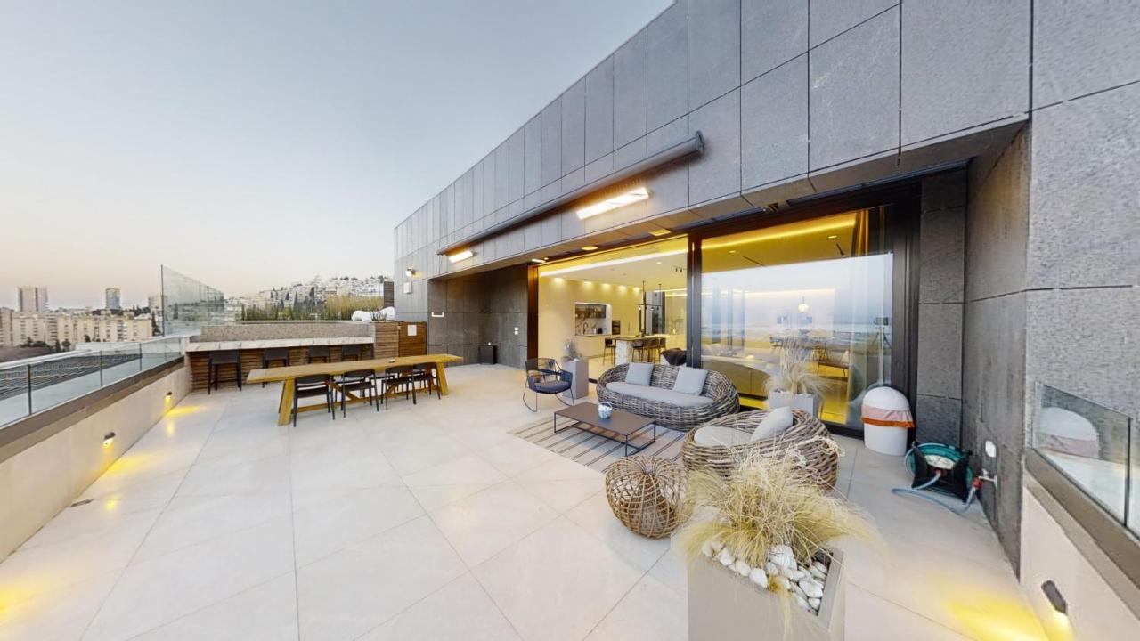 Serene - Infinity Cview Pool - 4 Bedrooms Luxury Penthouse Хайфа Экстерьер фото